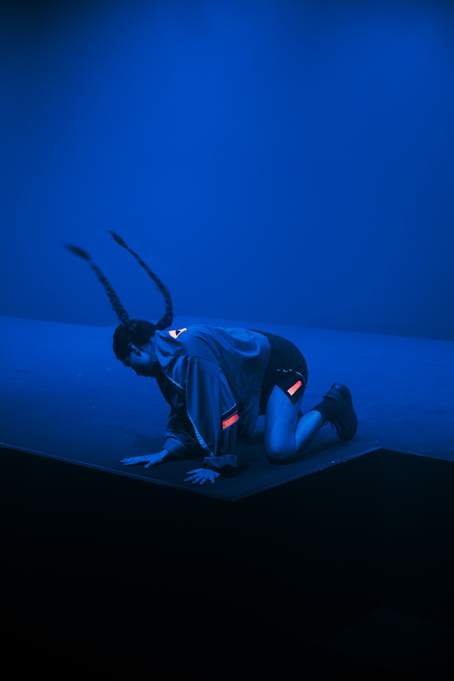 Image from Si me ves ir con todo, es porque a la noche lloro (Si tu me vois me donner à fond, c’est parce que la nuit je pleure)